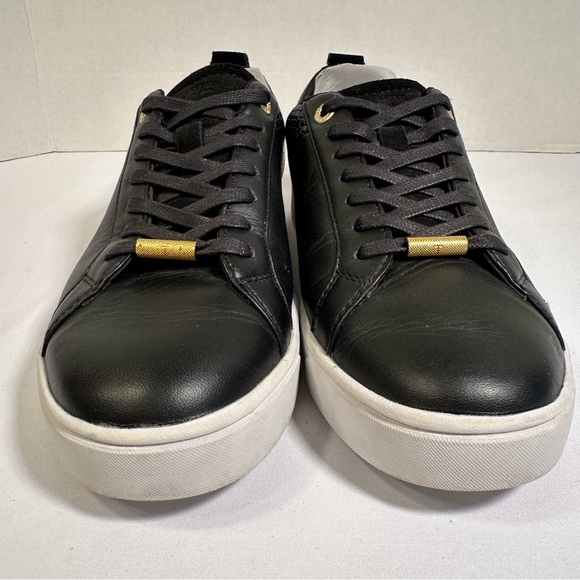 Ted Baker London Kulei V.2 Black w/Gold Accents Leather Sneaker Women's Sz 8 EUC - Picture 2 of 9